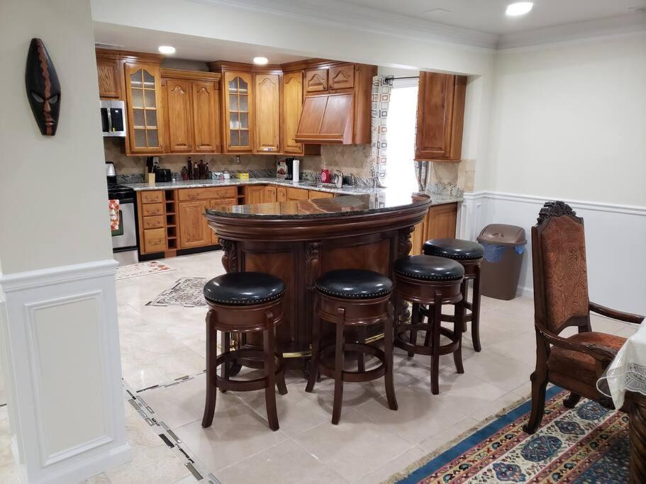 Entire Apartment Suite Family Singles Couples Nurses Dinners Business Meetings Lithonia Exterior foto