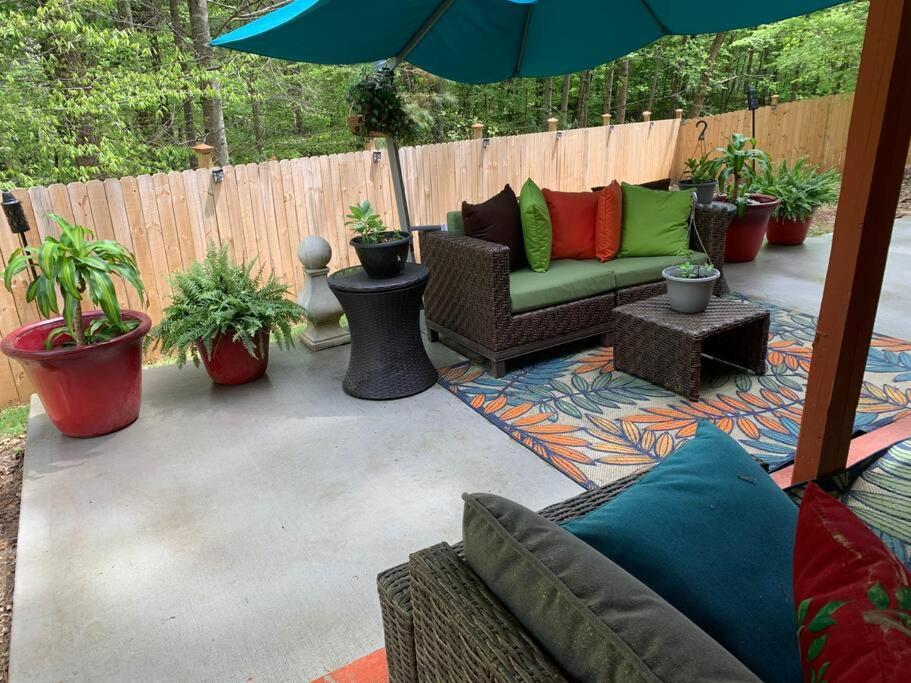 Entire Apartment Suite Family Singles Couples Nurses Dinners Business Meetings Lithonia Exterior foto